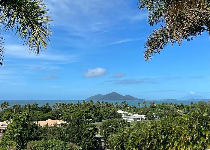 Le Reve Wake Up To Sunrises And Tropical Breezes